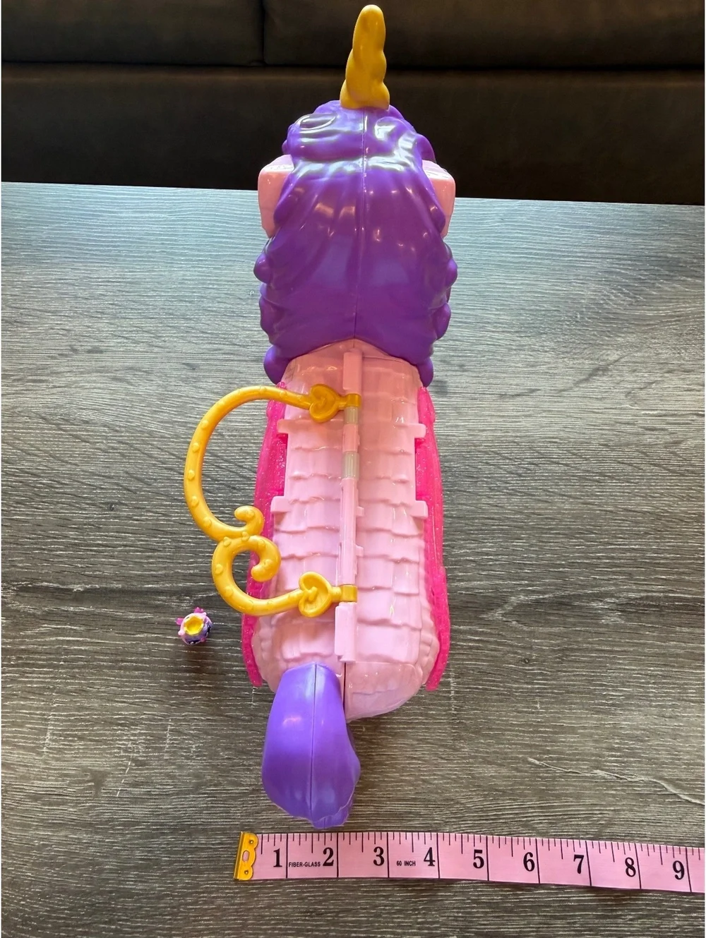 Polly Pocket Unicorn Purse Compact Playset 2019 Mattel GKL24 w/ 1 hatchimal